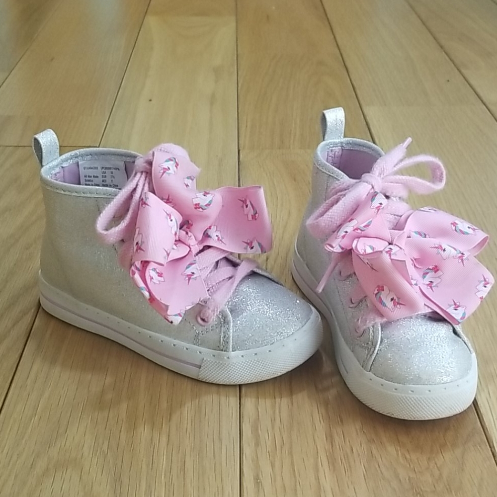 JoJo Siwa unicorn sparkle shoes